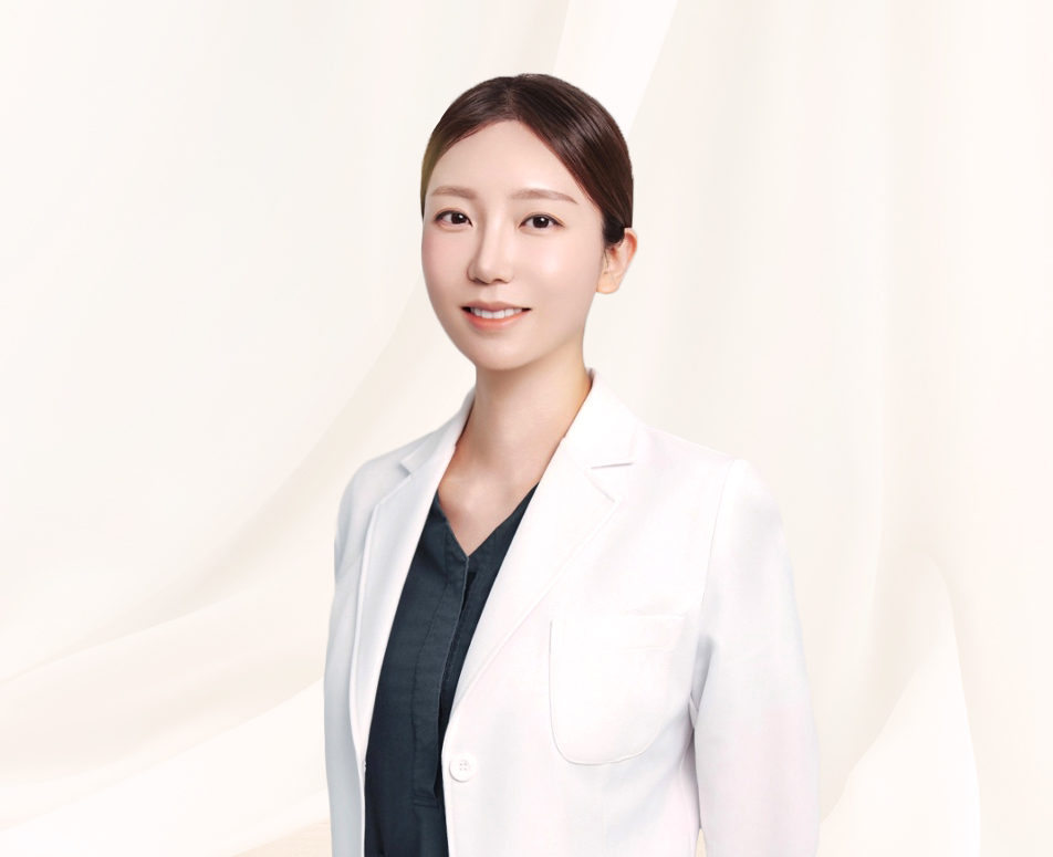 Kim So hee official portrait